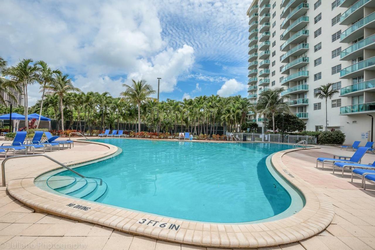 Ocean Reserve Sunny Isles Miami Beach Exterior foto